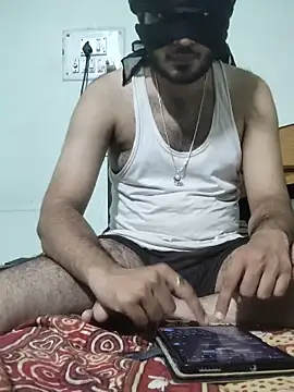 Snapshot of dirtyboy002 chatting on 06-21-26, 05:41 dirtyboy002 online show from 06-21-26, 05:41