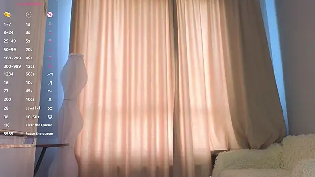 Snapshot of lunajii chatting on 05-19-26, 04:08 lunajii online show from 05-19-26, 04:08
