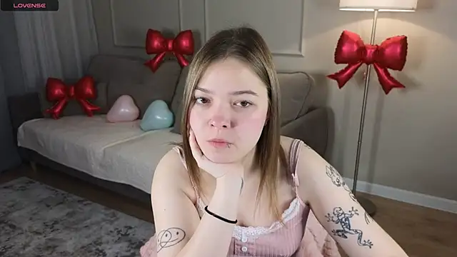 patriciapink online show from 02-10-26, 05:17