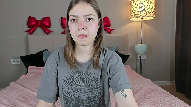 patriciapink online show from 03-10-26, 05:22