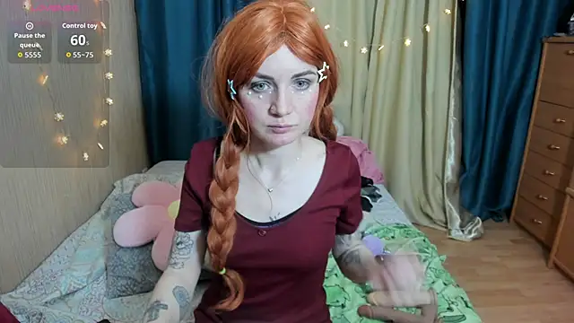 Dia Angel online show from 11-30-25, 07:25