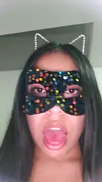 Sashaputa86 online show from 10-26-25, 04:46