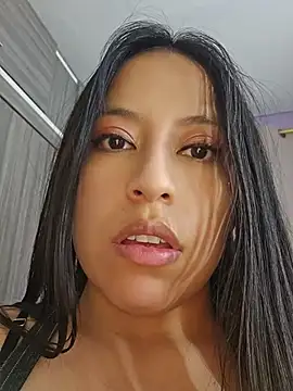 Snapshot of Sashaputa86 chatting on 07-04-26, 06:20 Sashaputa86 online show from 07-04-26, 06:20