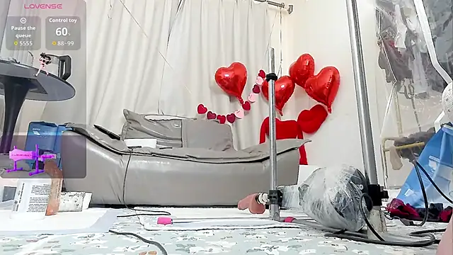 fox-yiyi online show from 02-14-26, 08:03