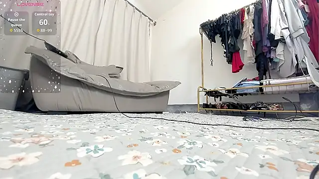 fox-yiyi online show from 01-17-26, 08:07