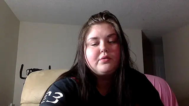 Snapshot of JJbaby1 chatting on 04-29-26, 01:54 JJbaby1 online show from 04-29-26, 01:54