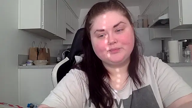 JJbaby1 online show from 10-14-25, 03:34