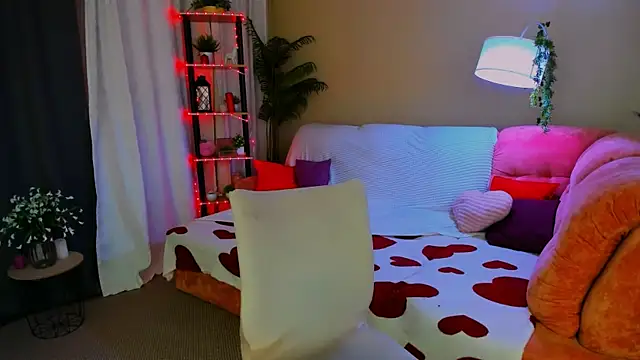 CrystaalStaar online show from 06-19-26, 06:25