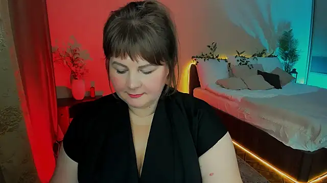 CrystaalStaar online show from 11-08-25, 07:28