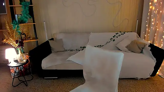 CrystaalStaar online show from 01-14-26, 06:44