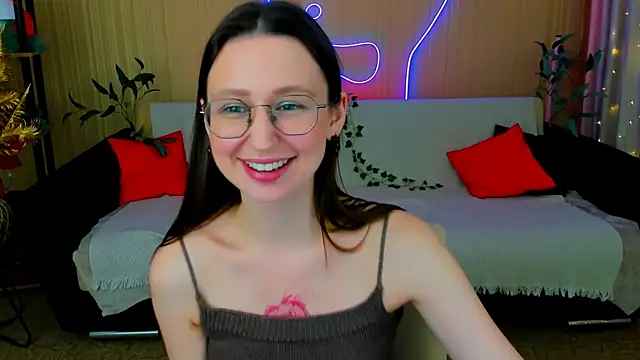 YourLovellyStory online show from 04-03-26, 06:03