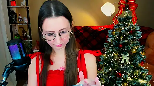 YourLovellyStory online show from 12-22-25, 04:29