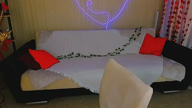 YourLovellyStory online show from 03-08-26, 11:46