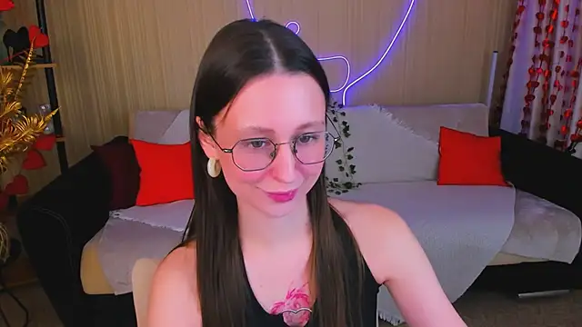 YourLovellyStory online show from 03-07-26, 04:45