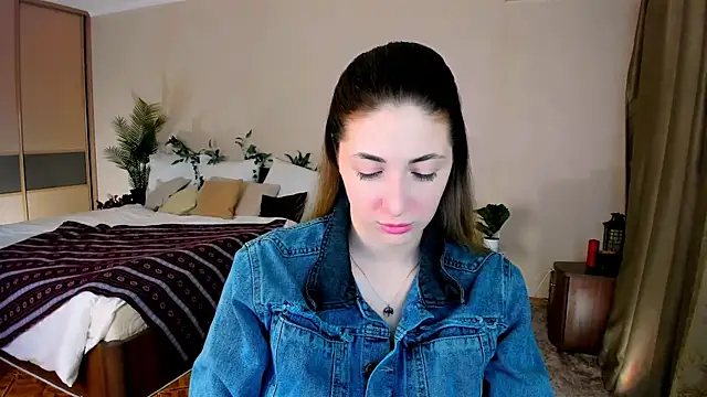 Snapshot of SensitiveSooul chatting on 01-17-26, 03:43 SensitiveSooul online show from 01-17-26, 03:43