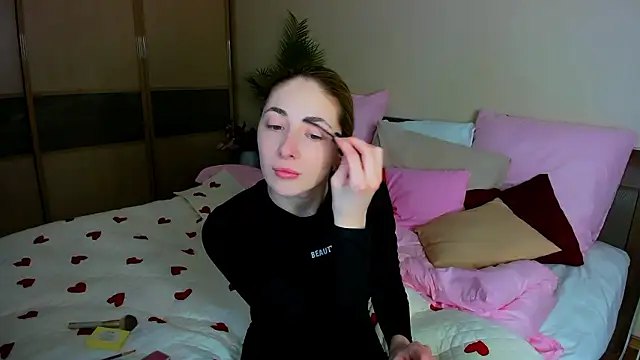 Snapshot of SensitiveSooul chatting on 02-25-26, 04:29 SensitiveSooul online show from 02-25-26, 04:29