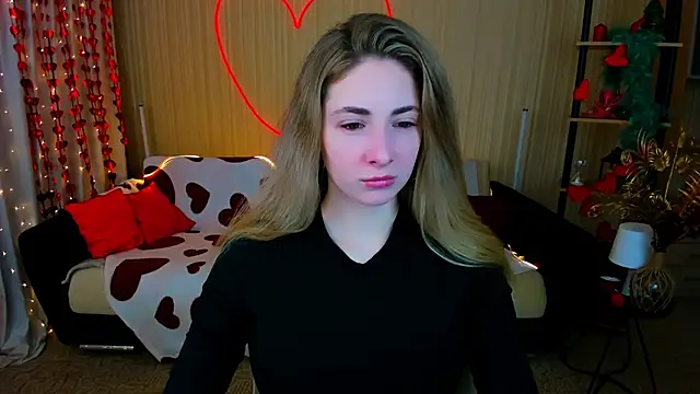 Snapshot of SensitiveSooul chatting on 02-20-26, 04:20 SensitiveSooul online show from 02-20-26, 04:20