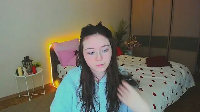 AlluringLookk online show from 04-03-26, 12:55