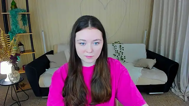 Snapshot of AlluringLookk chatting on 02-06-26, 04:25 AlluringLookk online show from 02-06-26, 04:25