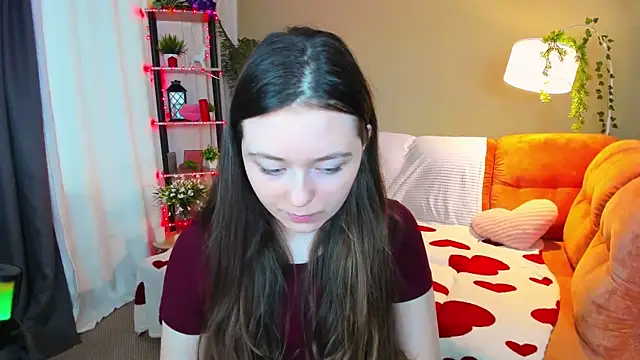 AlluringLookk online show from 04-05-26, 11:28