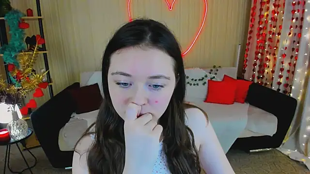 AlluringLookk online show from 03-10-26, 05:17