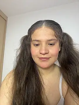 Emilyybennet  online show from 03-12-26, 01:00