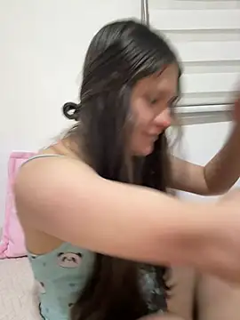 Emilyybennet  online show from 03-28-26, 05:19