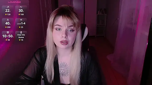 Snapshot of AngelicaHollywood chatting on 03-22-26, 09:05 AngelicaHollywood online show from 03-22-26, 09:05