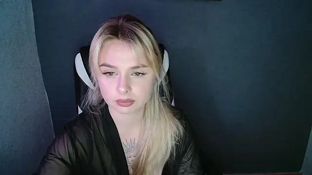 AngelicaHollywood online show from 09-10-25, 08:41