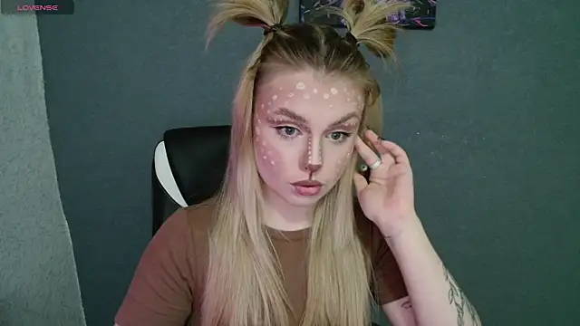 AngelicaHollywood online show from 10-31-25, 08:16