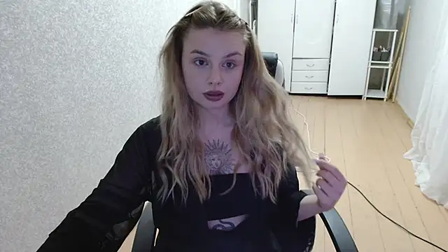 AngelicaHollywood online show from 11-26-25, 09:26