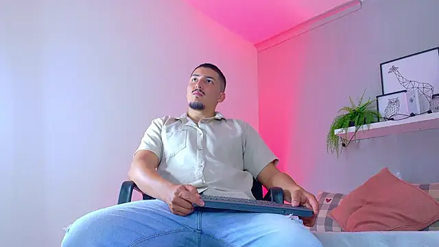 MrFox   online show from 01-15-26, 07:28