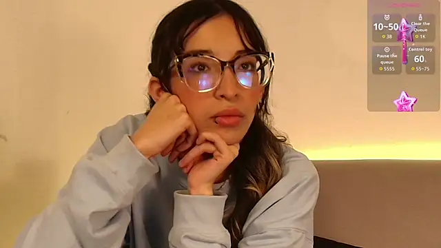 Emilia Bons online show from 04-02-26, 02:24