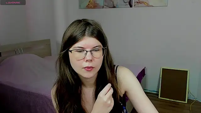 Beatrisss online show from 11-13-25, 05:44