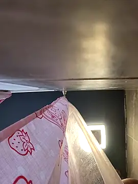 chocolate bella online show from 03-26-26, 01:09