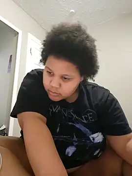 chocolate bella online show from 03-13-26, 01:32