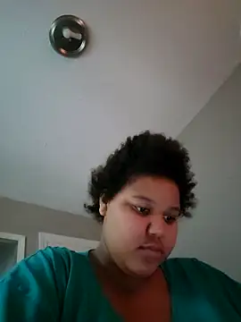 chocolate bella online show from 04-01-26, 02:36