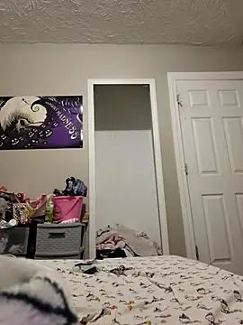 chocolate bella online show from 10-25-25, 01:05