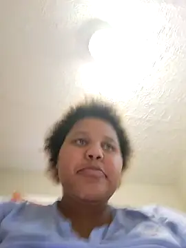 chocolate bella online show from 09-30-25, 08:26