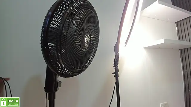 Ava Bonny online show from 11-12-25, 12:20