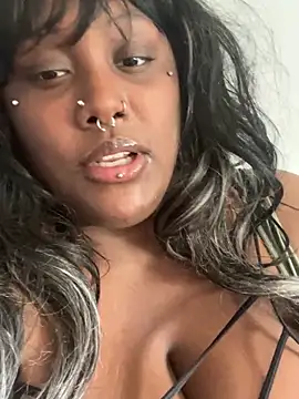 Cocomamii1 online show from 04-11-26, 09:29