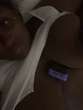 Cocomamii1 online show from 11-16-25, 05:39