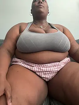 Cocomamii1 online show from 03-15-26, 07:32