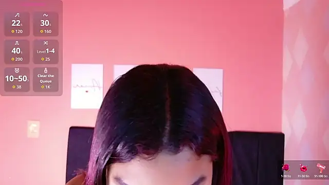 Snapshot of curvybrunnett chatting on 03-12-26, 12:53 curvybrunnett online show from 03-12-26, 12:53