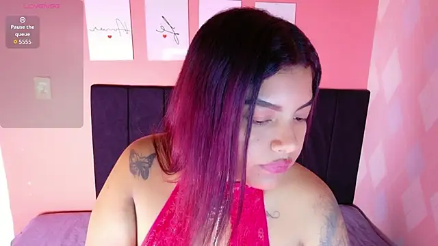 Snapshot of curvybrunnett chatting on 03-13-26, 12:10 curvybrunnett online show from 03-13-26, 12:10