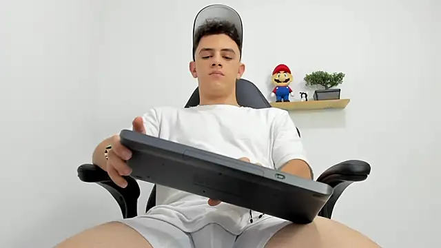 Mikecooper online show from 09-27-25, 09:54