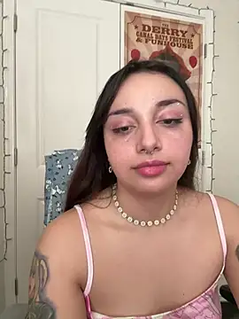 CharmingMaddie online show from 02-09-26, 04:38