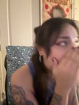 CharmingMaddie online show from 03-04-26, 09:39