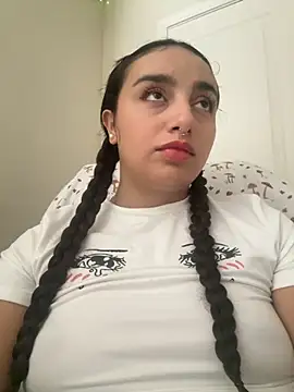 CharmingMaddie online show from 09-23-25, 02:46