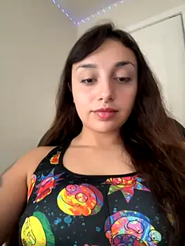 CharmingMaddie online show from 10-17-25, 04:42